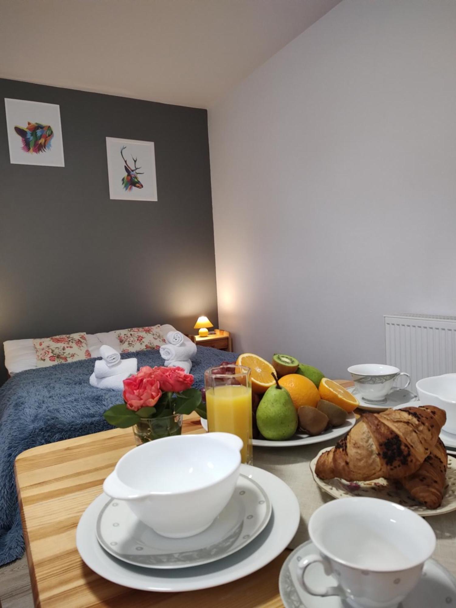 Pokoje Pod Grusza -Osobne Wejscia Kudowa-Zdrój Habitación foto